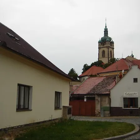 V Podzamci *